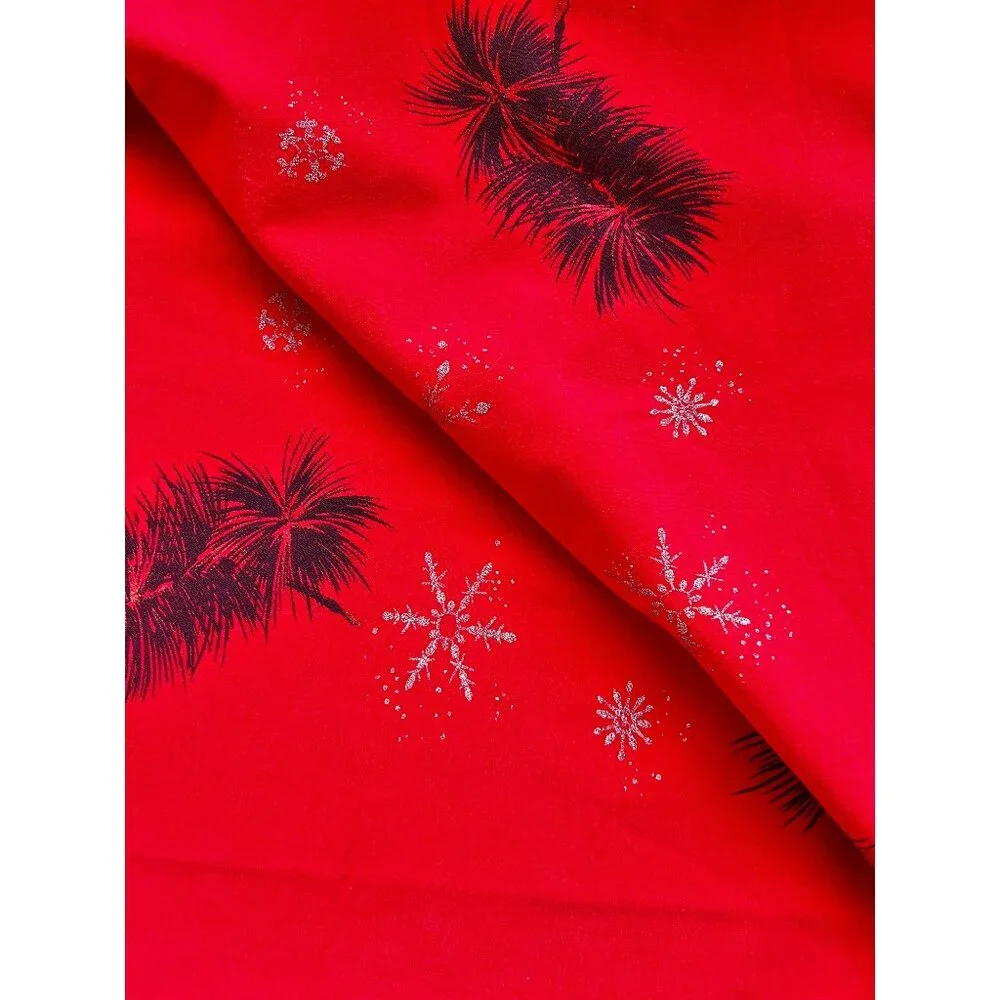 California Handprints Tablecloth Red Christmas Pinecones Gold Snowflakes…